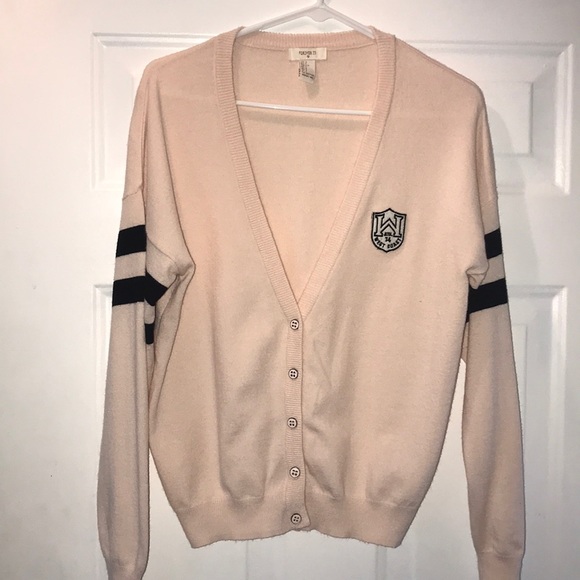Forever 21 Sweaters - Forever 21 Blush Pink Varsity Cardigan